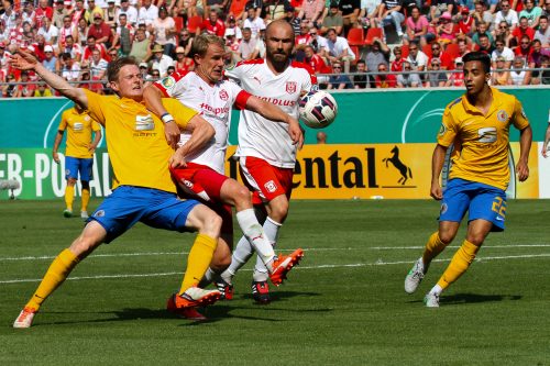 3. Fußball Bundesliga - Hallescher FC vs. FC Braunschweig